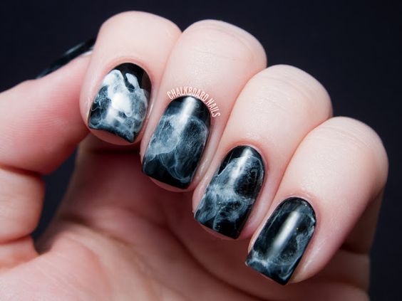 The best Halloween nails designs to try this year