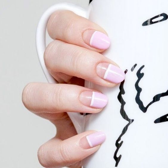 The prettiest pink rose nails and rose nail designs for your next manicure