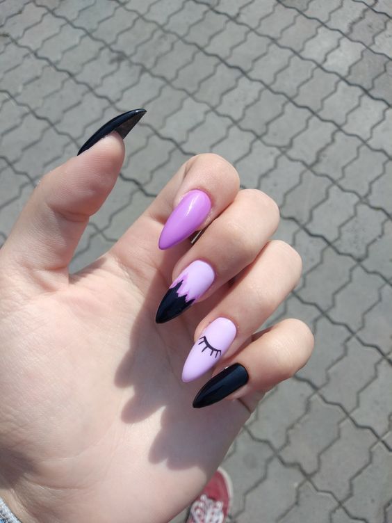 Light purple nails