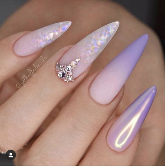 Unicorn nails and unicorn nail designs to try