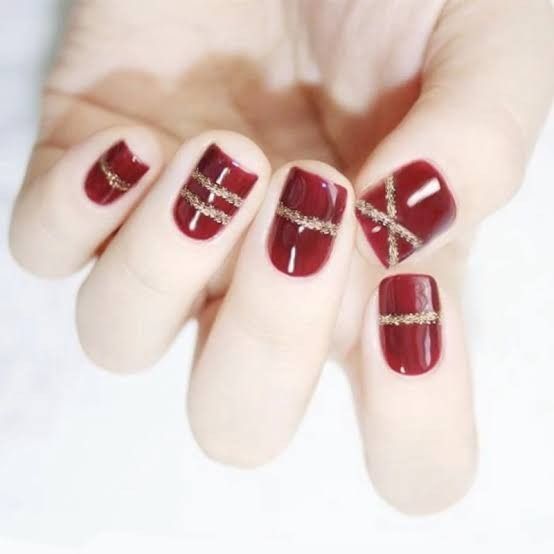 The top red and gold nails designs to try