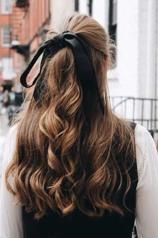 The best dark academia hairstyles to copy right now