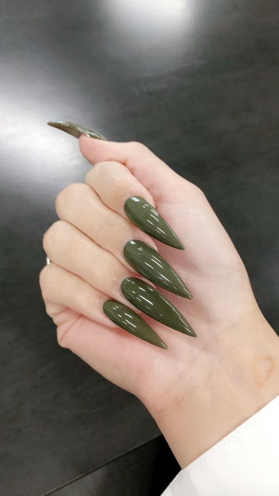 The best olive green nails