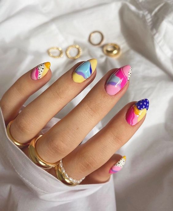 The best bright nails, bright nail ideas, bright nail colors, and bright nail designs for neon nails