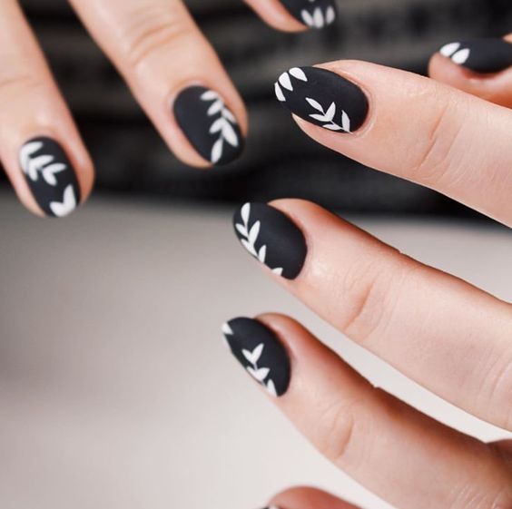 The top black and white nails, black and white nail designs, black and white nails acrylic, black and white nail art, and more black and white nail ideas