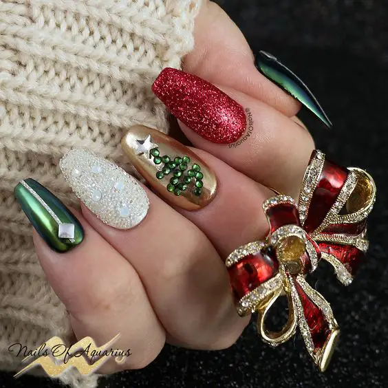 christmas tree nails