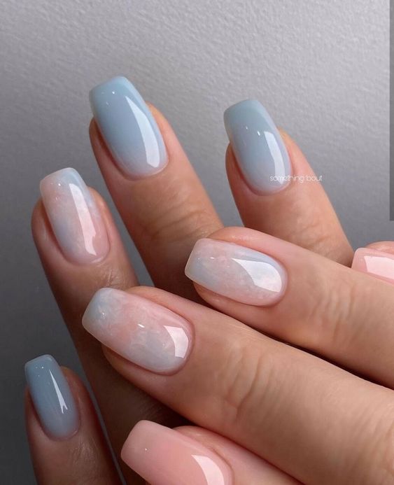 The prettiest pastel nails and pastel nail designs to try