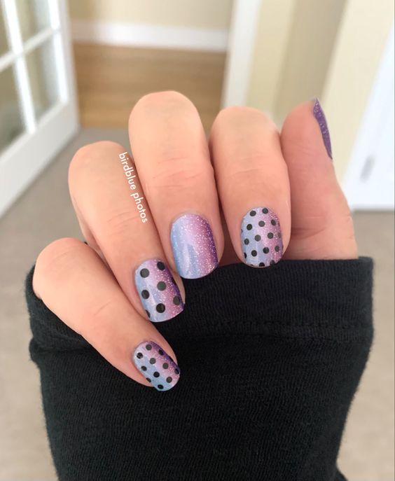 polka dot nails