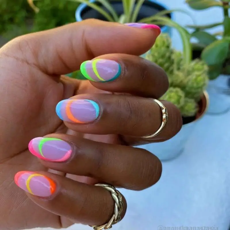 The best bright nails, bright nail ideas, bright nail colors, and bright nail designs for neon nails