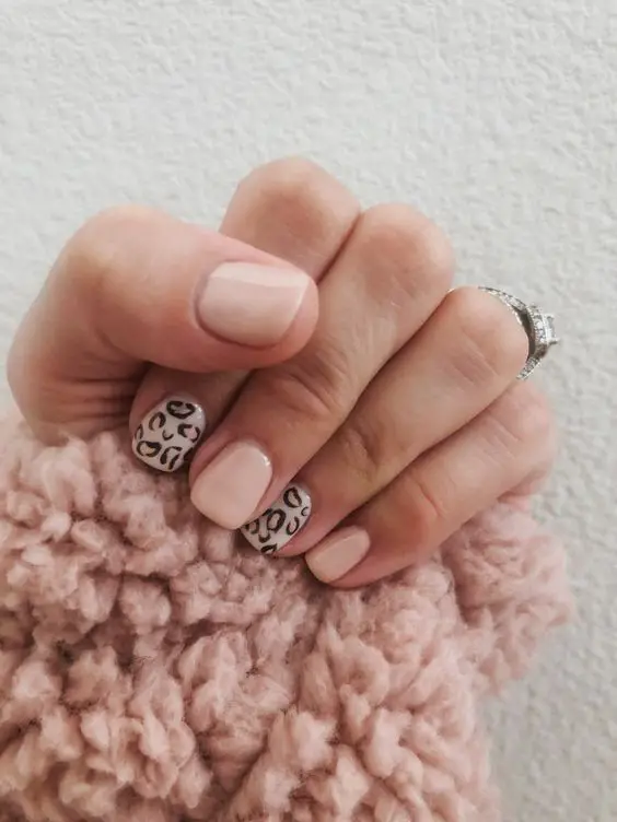 The best October nails and October nail designs this year