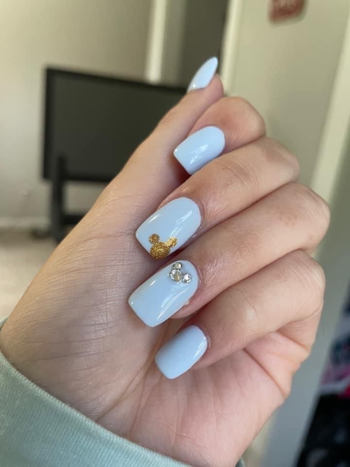 Disney nails and Disney nail designs including simple Disney nails