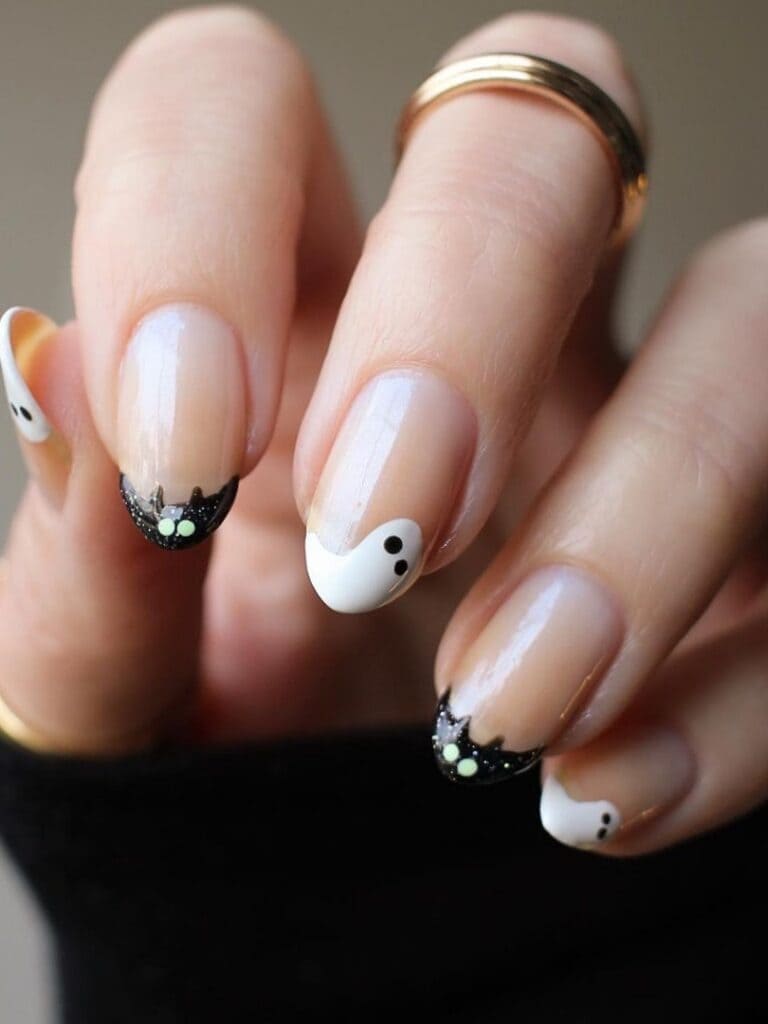 The best Halloween ghost nails designs to do