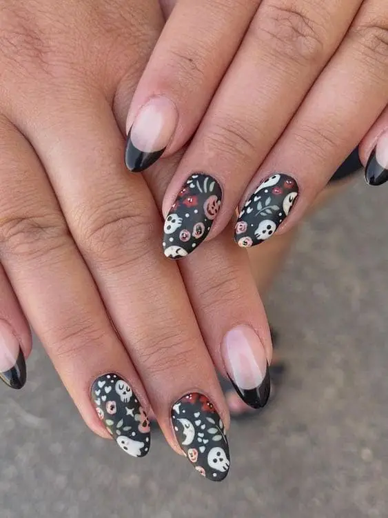 The best Halloween ghost nails designs to do