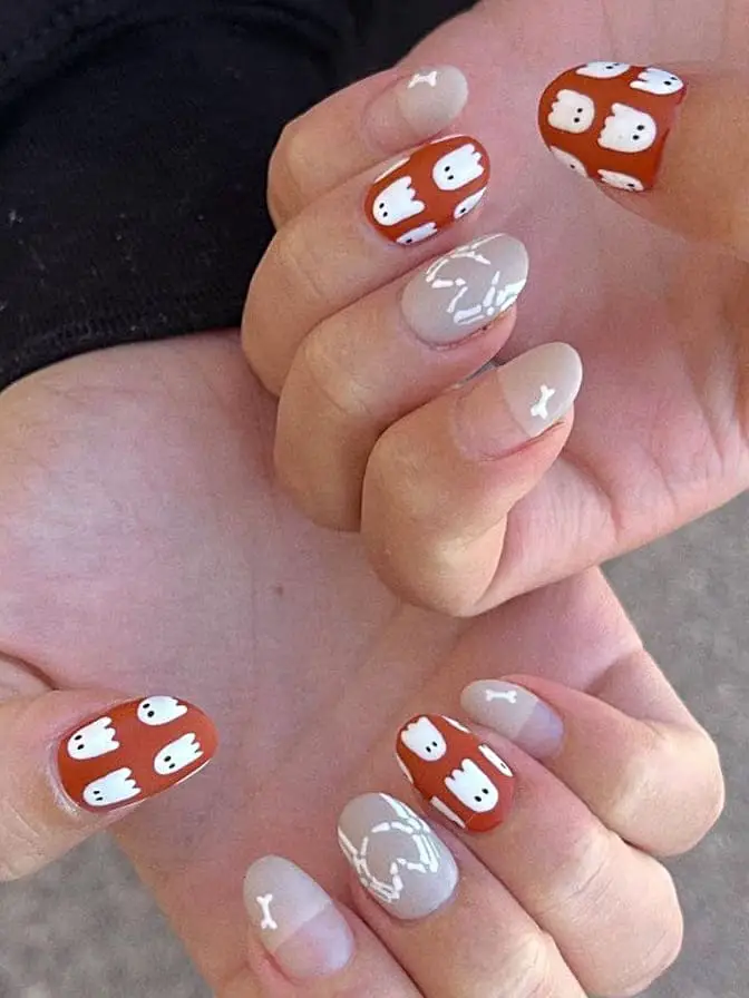 The best Halloween ghost nails designs to do