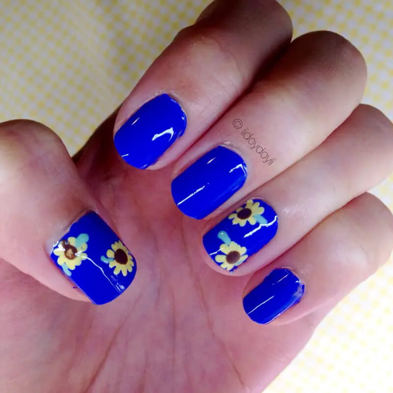 The best sunflower nails & sunflower nail designs