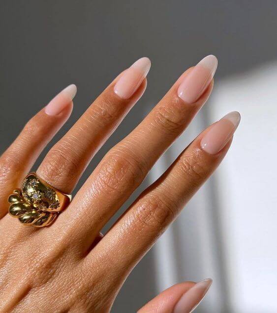 Old money nails to copy