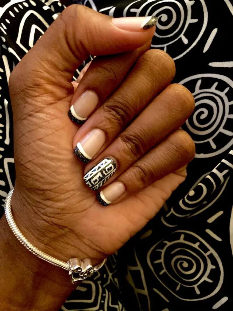 The top black and white nails, black and white nail designs, black and white nails acrylic, black and white nail art, and more black and white nail ideas