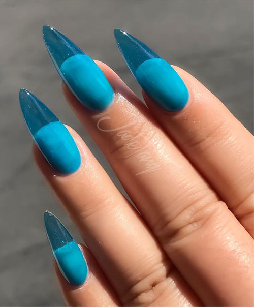 The top turquoise nails and teal nails right now