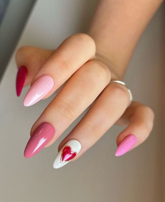 Super easy valentine's nails to DIY at home