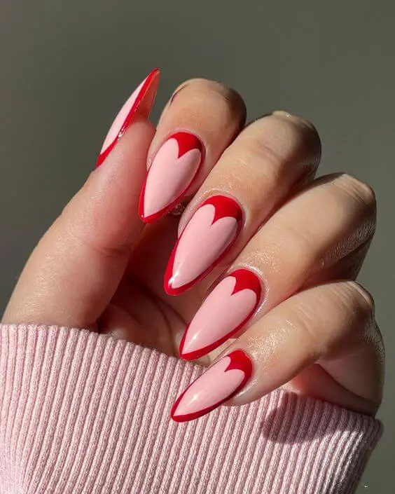 Super easy valentine's nails to DIY at home