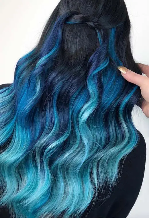 The best Christmas hair colors to try this year