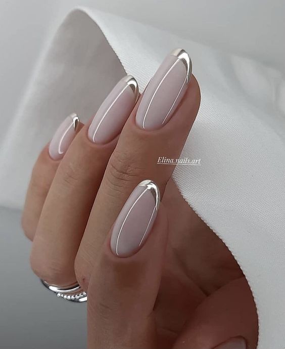 Clean white nails to copy