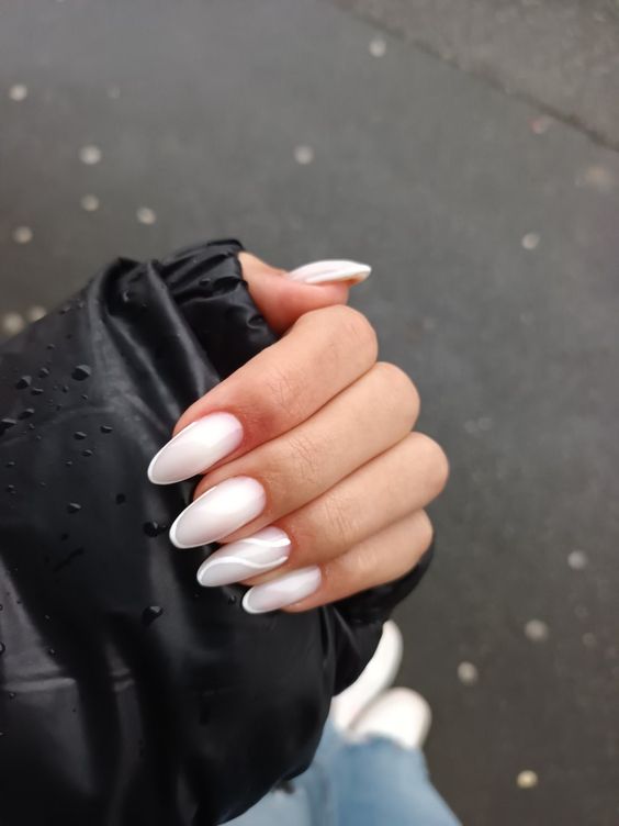 Clean white nails to copy