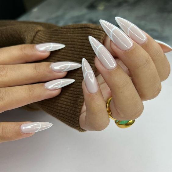 Clean white nails to copy